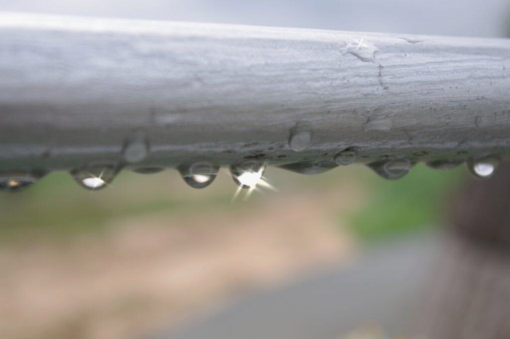 water-drop-under-the-waterpipe-kibworth-harcourt