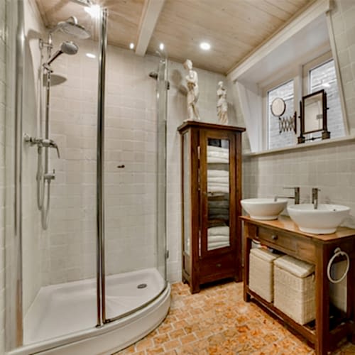 a-bathroom-with-a-shower-sink-and-a-toilet-fleckney