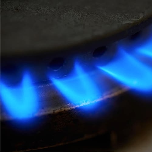 closeup-of-gas-stove-blue-flames-from-natural-gas-fire-fleckney